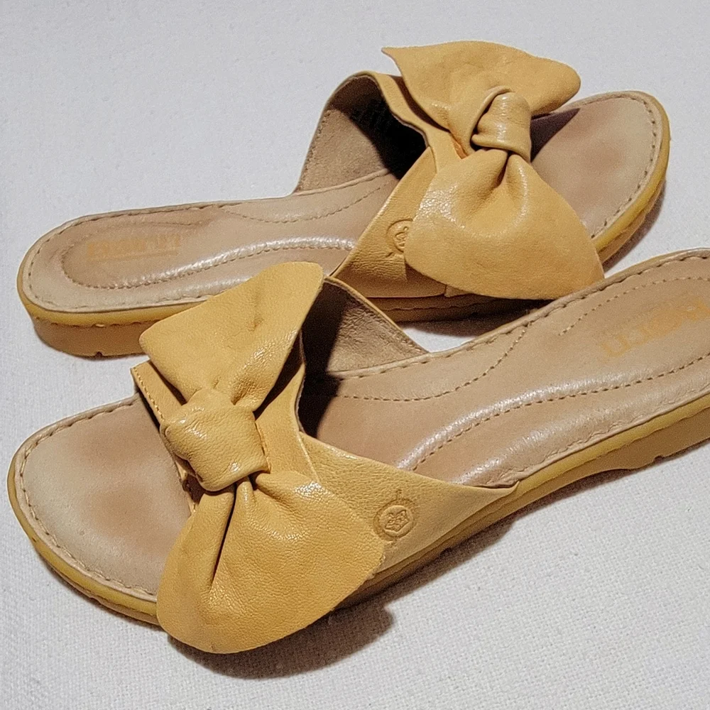 Born Leather Bow Knot Top Slides Sandals